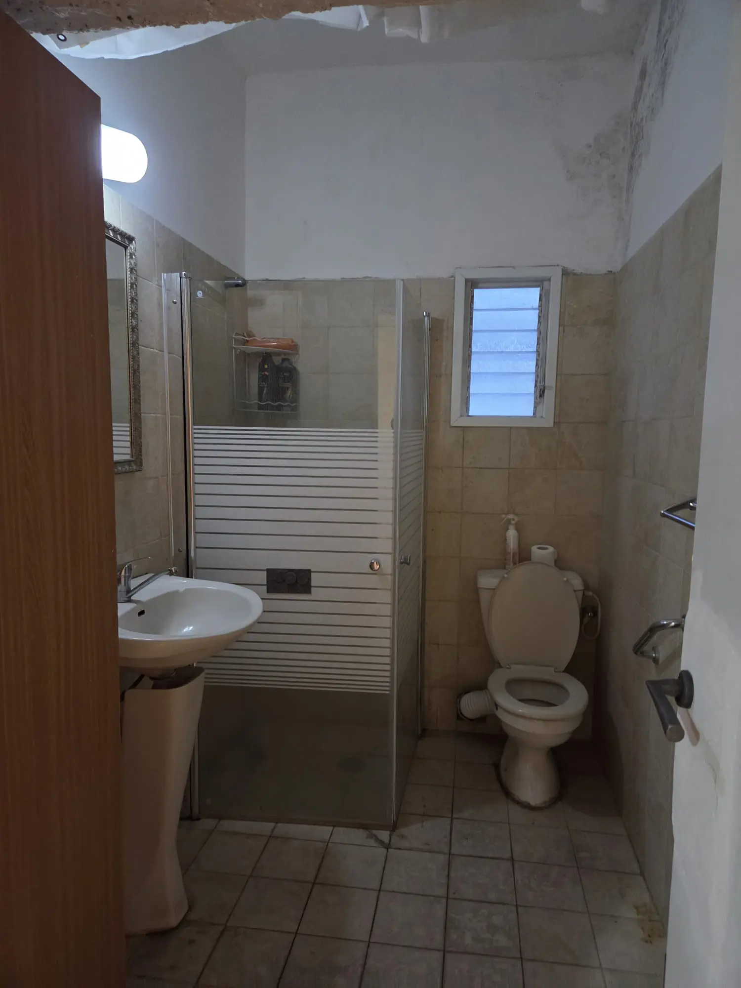 48269938-4093-42e3-bfc0-2b72b8984370