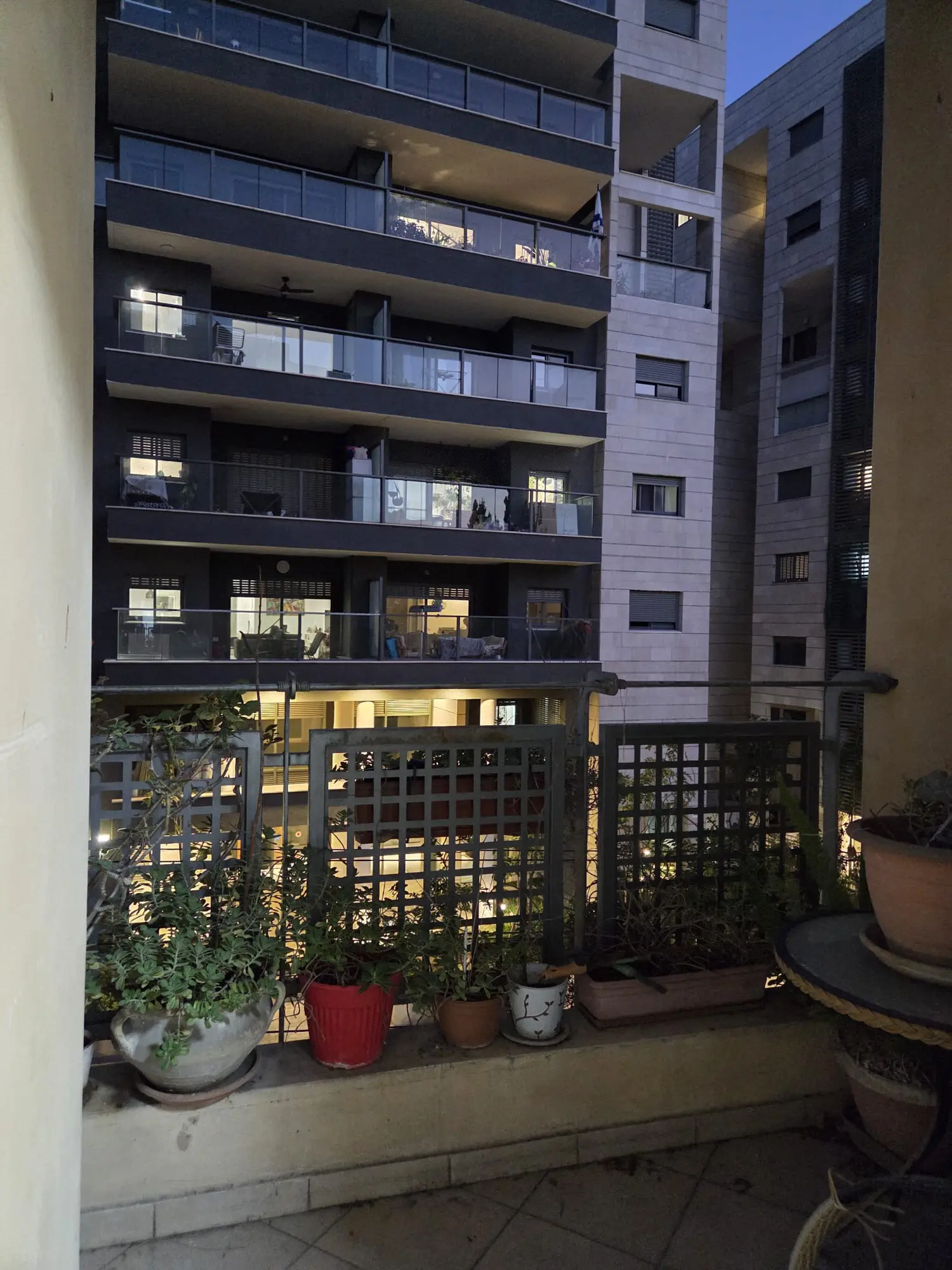 ce9ea740-b400-4a96-9663-882f9c532f45