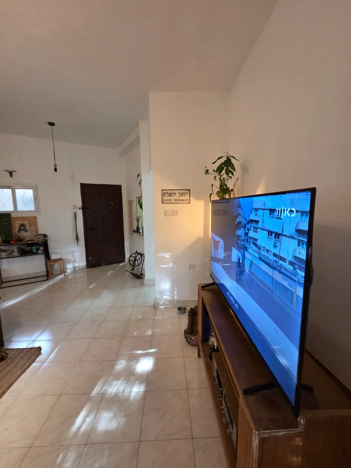 ddafb0a3-7d9e-4f39-b164-4a54fa936b46